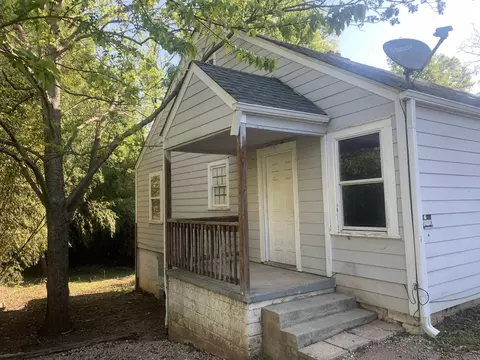1505 Lathrop St, Durham, NC 27703 photo 8