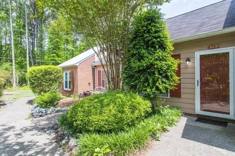 3638 Crystal Ct, Durham, NC 27705 photo 4