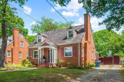 2414 Farthing St, Durham, NC 27704 photo 2