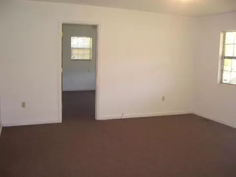 611 Martin St, Durham, NC 27703 photo 3