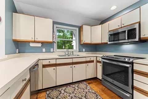 5 Streamview Ct, Durham, NC 27713 photo 4