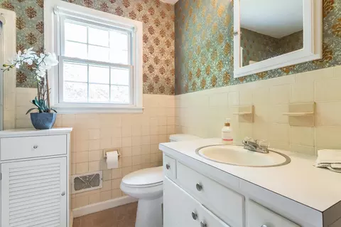 910 Vandora Ave, Garner, NC 27529 photo 15