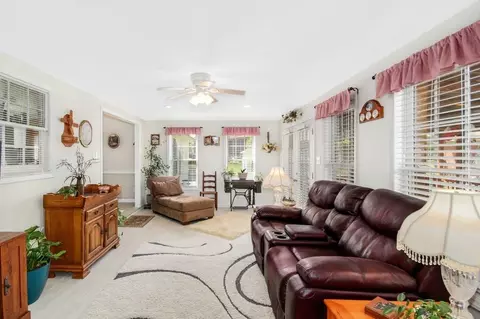300 Kingston St, Pine Level, NC 27568 photo 13