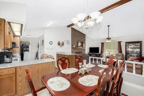 300 Kingston St, Pine Level, NC 27568 photo 8
