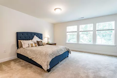 1405 Scholar Dr, Durham, NC 27703 photo 9