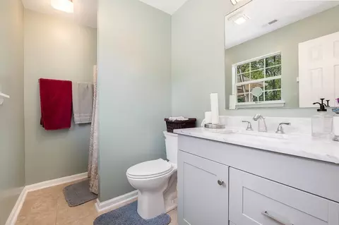 207 Denver Ave, Durham, NC 27704 photo 10