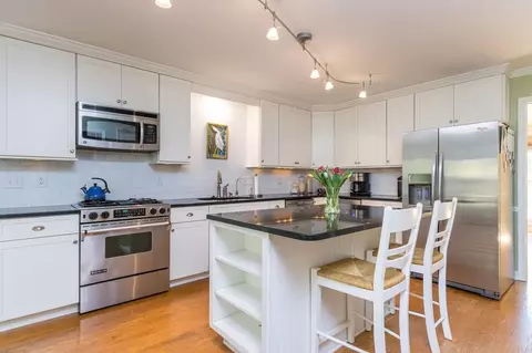 9 Heather Pl, Durham, NC 27707 photo 9