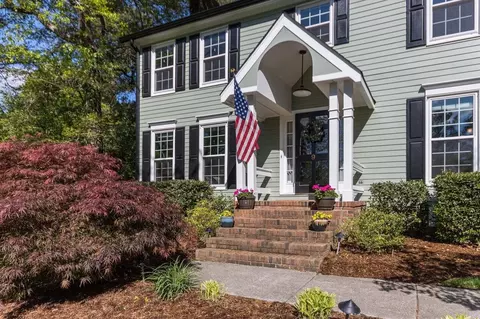 9 Heather Pl, Durham, NC 27707 photo 3