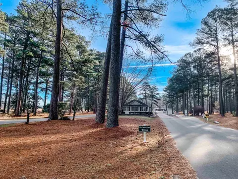 826 Thrush Dr, Vass, NC 28394 photo 6