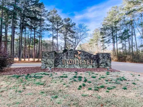 826 Thrush Dr, Vass, NC 28394 photo 7