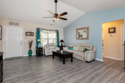 80 E Abbey Ct, Smithfield, NC 27577 photo 6