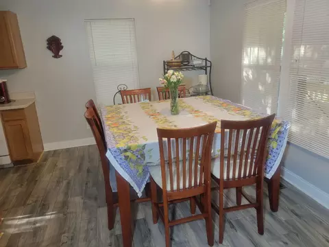 608 N Maple St, Durham, NC 27703 photo 5