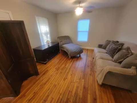 608 N Maple St, Durham, NC 27703 photo 2