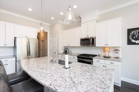 1201 Champions Pointe Dr, Durham, NC 27712 photo 15