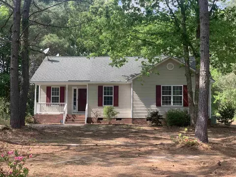 381 Parrish Farm Ln, Benson, NC 27504 photo 1