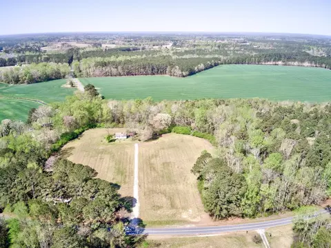 5267 Eason Rd, Wade, NC 28395 photo 2