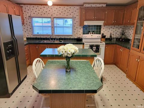 7810 Mount Pleasant Rd, Willow Spring, NC 27592 photo 13
