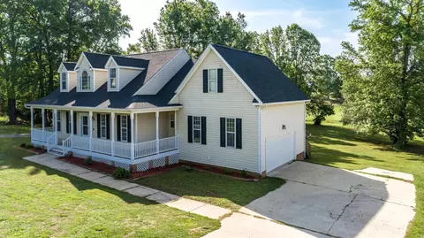 1113 Loop Rd, Clayton, NC 27527 photo 2