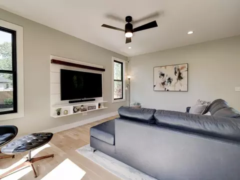 220 Hargrove St, Durham, NC 27701 photo 14