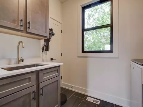 220 Hargrove St, Durham, NC 27701 photo 20