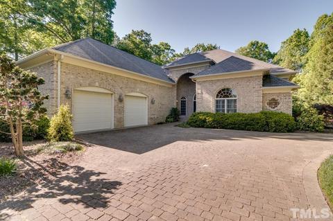3 Thornblade Ct, Durham, NC 27712 photo 2
