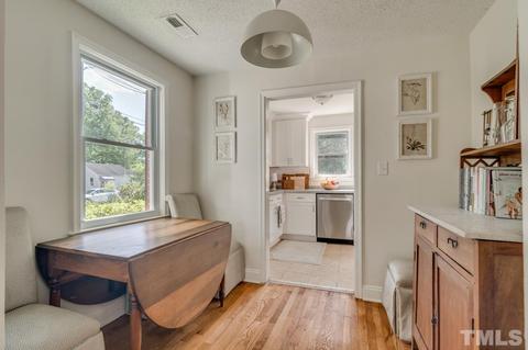 409 E Hammond St, Durham, NC 27704 photo 9