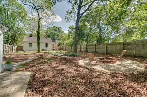 409 E Hammond St, Durham, NC 27704 photo 31