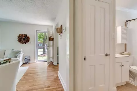 409 E Hammond St, Durham, NC 27704 photo 25