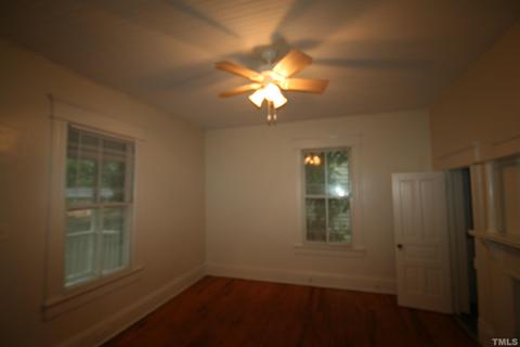 902 Sedgefield St, Durham, NC 27705 photo 10