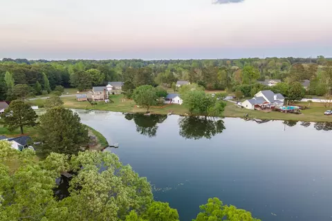 1028 Lake Path Rd, Willow Spring, NC 27592 photo 3
