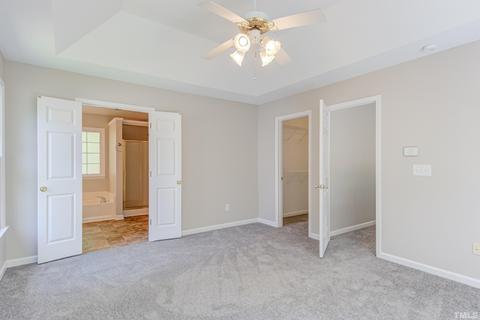 607 Crossing Dr, Durham, NC 27703 photo 23
