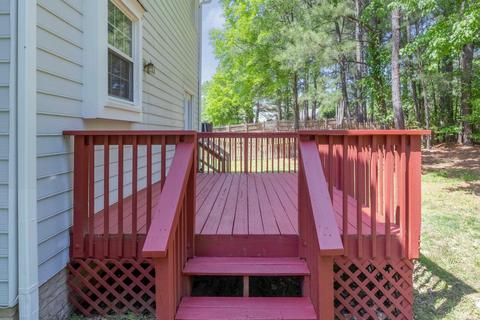607 Crossing Dr, Durham, NC 27703 photo 36