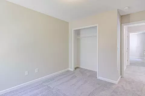 607 Crossing Dr, Durham, NC 27703 photo 30