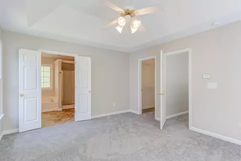 607 Crossing Dr, Durham, NC 27703 photo 23