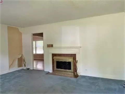 26 Hawthorne Dr, Durham, NC 27712 photo 3
