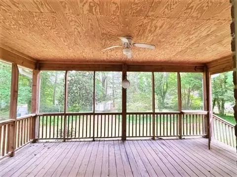 26 Hawthorne Dr, Durham, NC 27712 photo 18