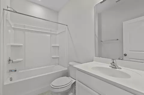 1260 Commack Dr, Durham, NC 27703 photo 7