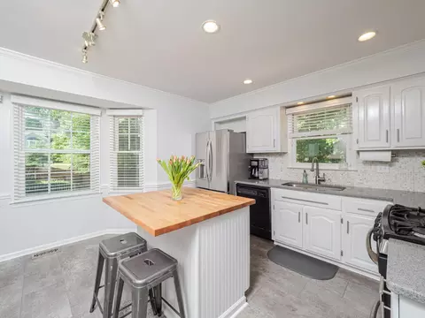 213 Beechtree Dr, Cary, NC 27513 photo 15