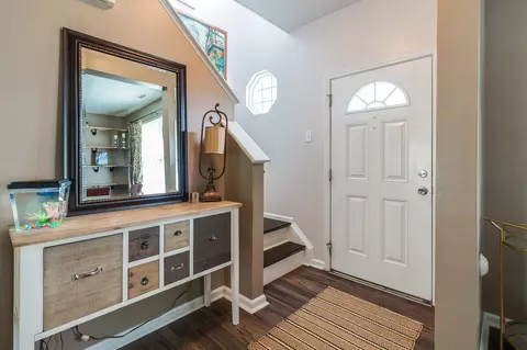 5709 Running Fox Ln, Durham, NC 27703 photo 9