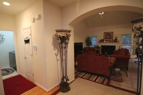 1812 Turning Leaf Ln, Durham, NC 27712 photo 13