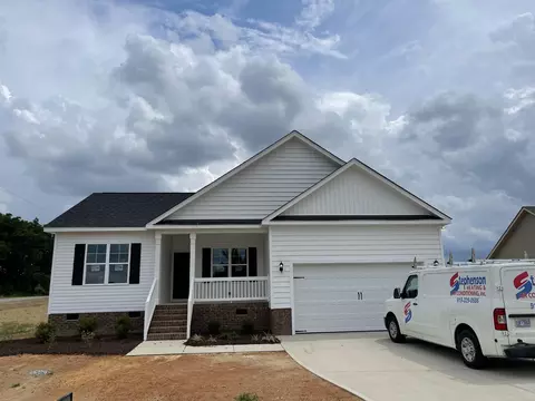 13 S Goodling Park Dr, Selma, NC 27576 photo 2