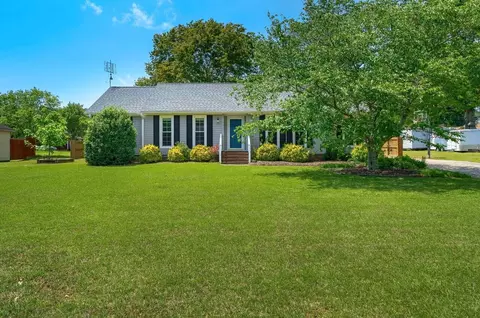 504 Commander Dr, Wendell, NC 27591 photo 1