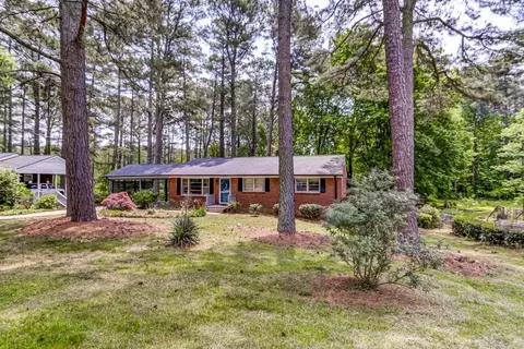 415 Lakeside Dr, Garner, NC 27529 photo 3