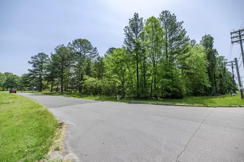 102 Mickey Cir, Durham, NC 27712 photo 8