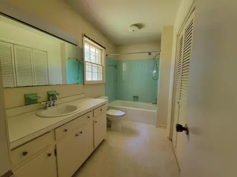 410 Argonne Dr, Durham, NC 27704 photo 12