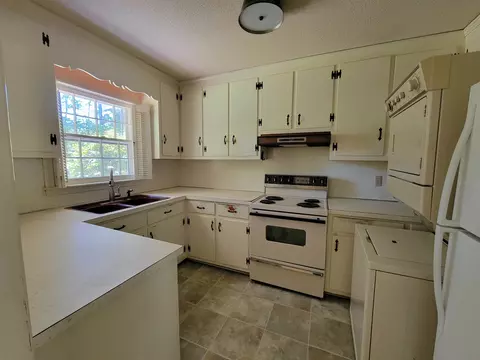 410 Argonne Dr, Durham, NC 27704 photo 7