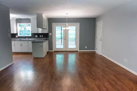 116 Baldwin Dr, Durham, NC 27712 photo 5