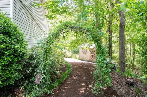1311 Theodore Ln, Durham, NC 27703 photo 3
