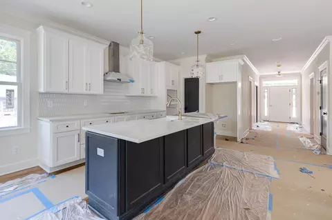 2116 Summit St, Durham, NC 27707 photo 2