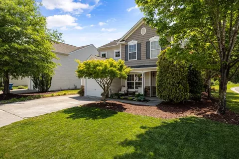 902 Statler Dr, Durham, NC 27703 photo 1
